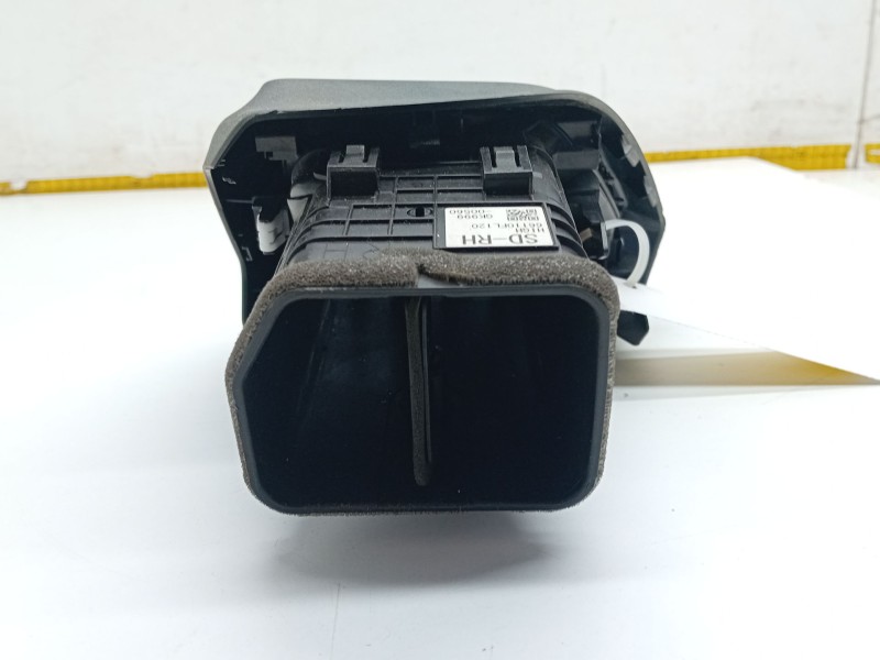 Recambio de aireador derecho para subaru xv (gt) 2.0 i awd (gt7) referencia OEM IAM 66110FL120  