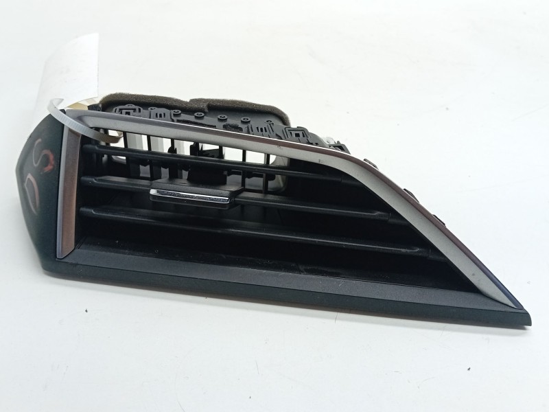 Recambio de aireador central derecho para subaru xv (gt) 2.0 i awd (gt7) referencia OEM IAM 66110FL020  