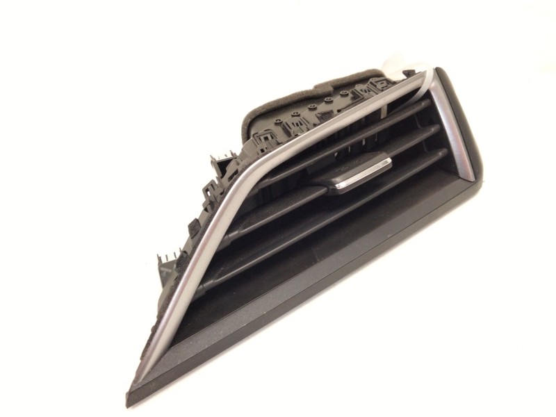 Recambio de aireador central izquierdo para subaru xv (gt) 2.0 i awd (gt7) referencia OEM IAM 66110FL030  