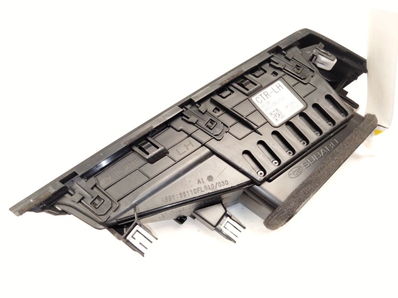 Recambio de aireador central izquierdo para subaru xv (gt) 2.0 i awd (gt7) referencia OEM IAM 66110FL030  