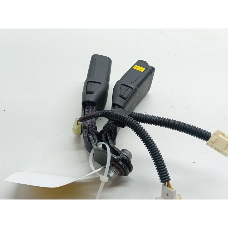 Recambio de enganche cinturon trasero izquierdo para subaru xv (gt) 2.0 i awd (gt7) referencia OEM IAM   