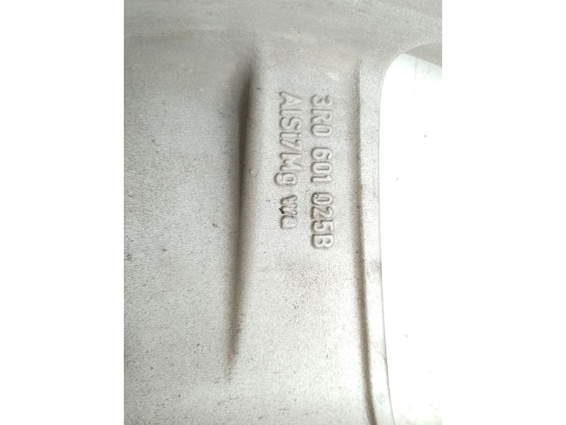 Recambio de llanta aluminio para seat exeo st (3r5) 2.0 tdi referencia OEM IAM 3R0601025B  