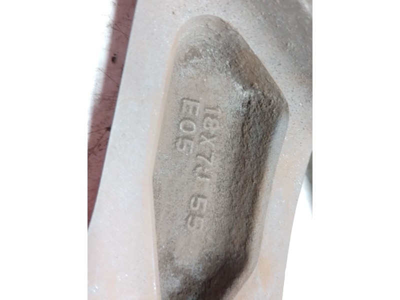 Recambio de llanta aluminio para subaru xv (gt) 2.0 i awd (gt7) referencia OEM IAM 005737  