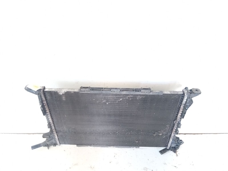 Recambio de radiador agua para audi q5 (8rb) 2.0 tdi quattro referencia OEM IAM 8K0121251R  