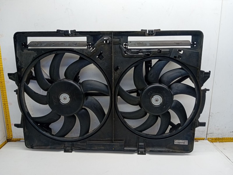 Recambio de electroventilador para audi q5 (8rb) 2.0 tdi quattro referencia OEM IAM 8K0121003M  