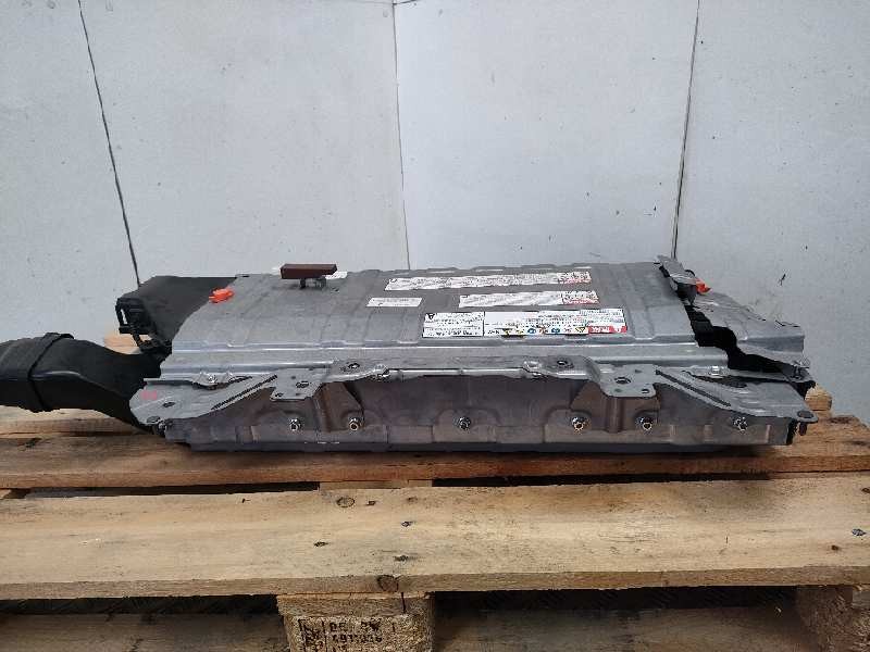 Recambio de bateria hibrido para toyota auris touring sports (e18) hybrid active referencia OEM IAM G951012020  