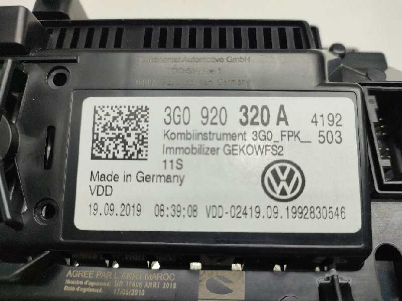 Recambio de cuadro instrumentos para volkswagen passat lim. (3g2) referencia OEM IAM 3G0920320A A3C01005500 