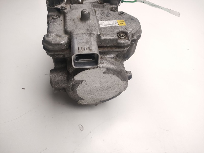 Recambio de compresor aire acondicionado para lexus ct 200h referencia OEM IAM 042200404 042200-0404 ES27C