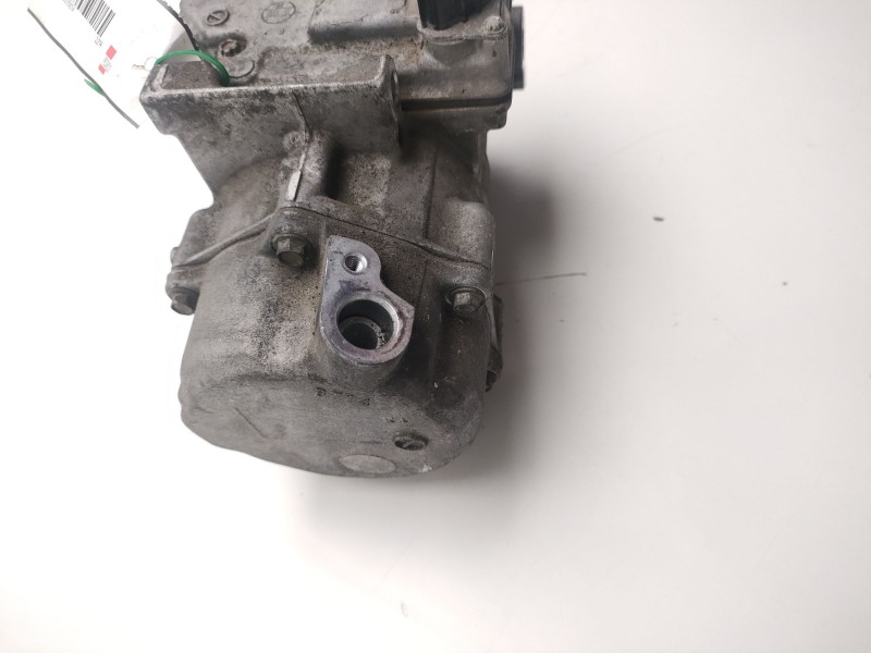 Recambio de compresor aire acondicionado para lexus ct 200h referencia OEM IAM 042200404 042200-0404 ES27C