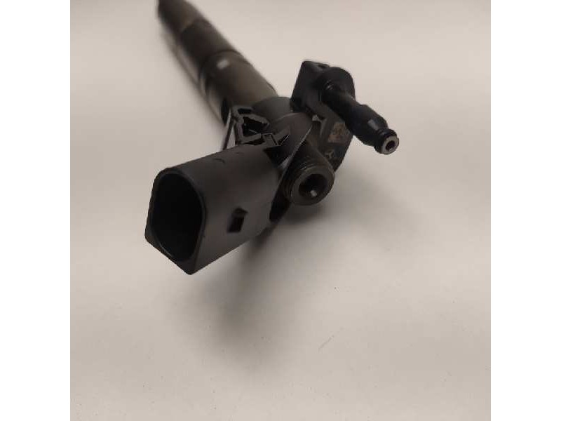 Recambio de inyector para mercedes-benz clase cls (w219) 3.0 cdi cat referencia OEM IAM A642070138780  