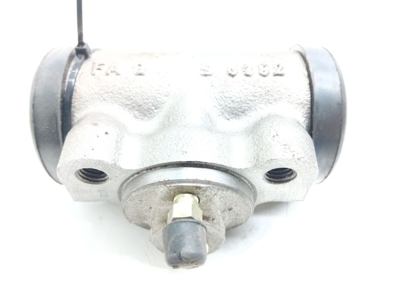 Recambio de bombin freno para mercedes-benz lp serie / bm 314/316/318 referencia OEM IAM R4196B1  