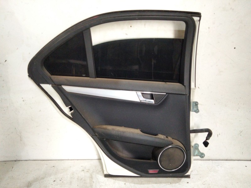 Recambio de puerta trasera izquierda para mercedes-benz clase c (w204) berlina c 220 cdi blueefficiency (204.002) referencia OEM