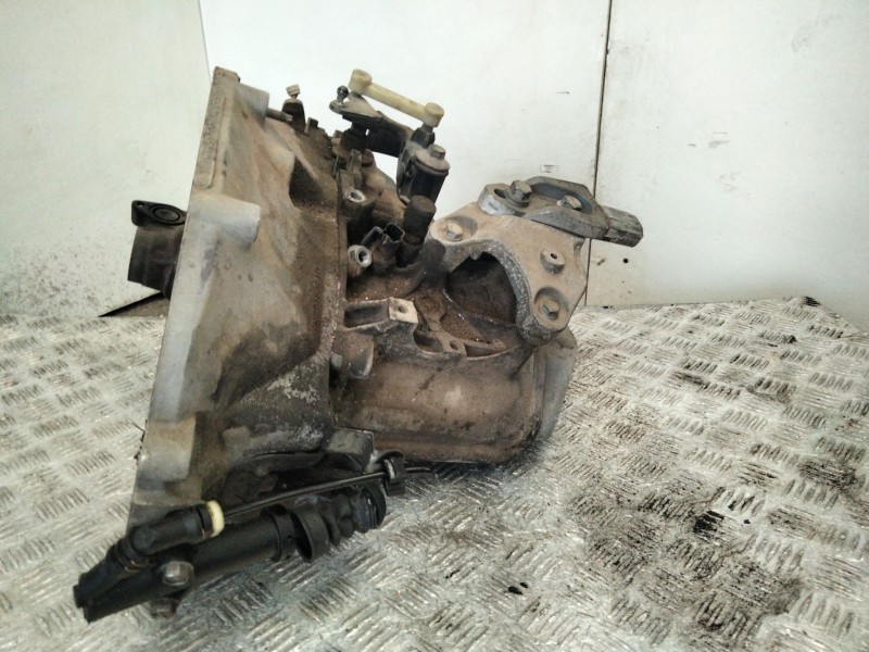Recambio de caja cambios para peugeot 208 i (ca_, cc_) 1.4 hdi referencia OEM IAM 9675193610  