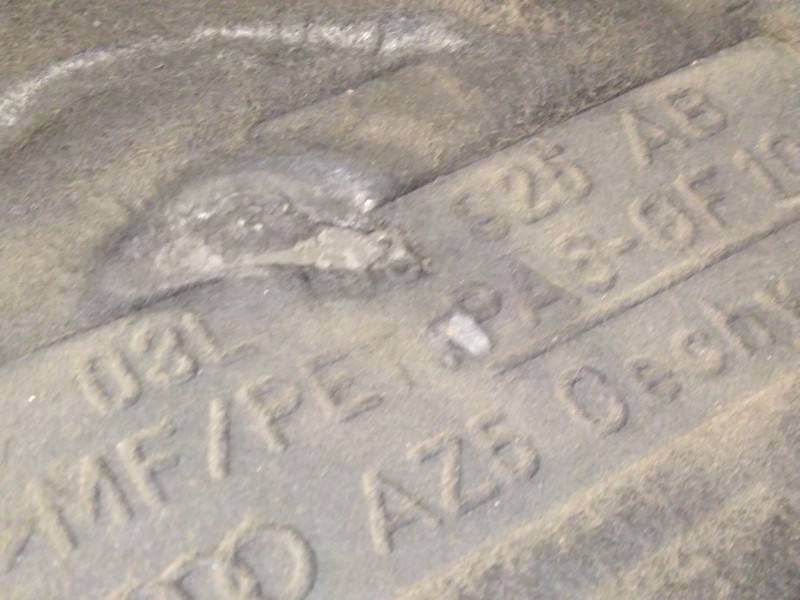 Recambio de tapa motor para audi q5 (8rb) 2.0 tdi quattro referencia OEM IAM 03L103925  