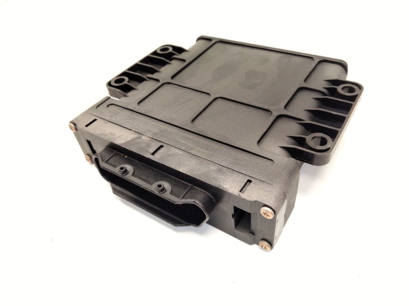 Recambio de centralita motor uce para volkswagen touareg (7la, 7l6, 7l7) 2.5 r5 tdi referencia OEM IAM 09D927750  