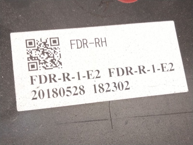 Recambio de aletin delantero derecho para subaru xv (gt) 2.0 i awd (gt7) referencia OEM IAM 20180528  