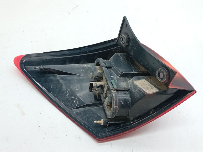 Recambio de piloto trasero derecho para nissan qashqai i (j10, nj10) 2.0 dci referencia OEM IAM 89071062  