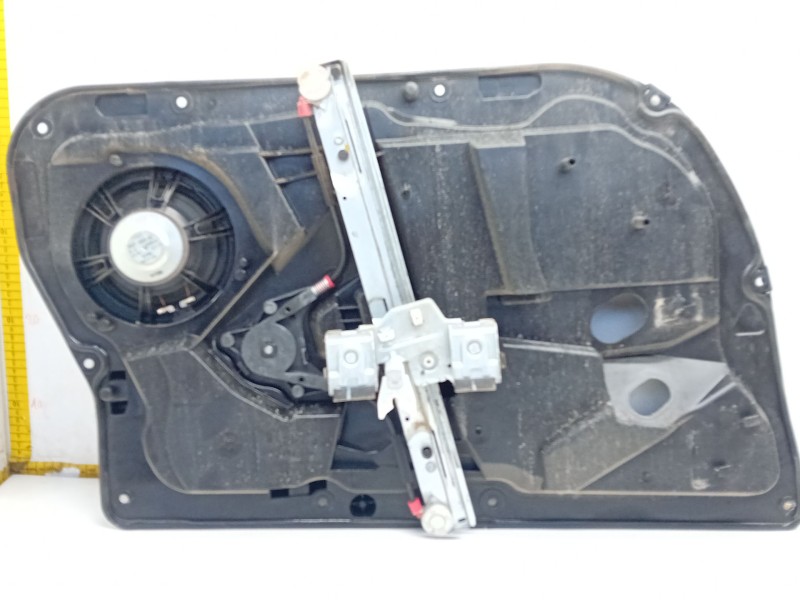 Recambio de elevalunas delantero derecho para ford fiesta vi (cb1, ccn) 1.25 referencia OEM IAM 8A61A045H16  