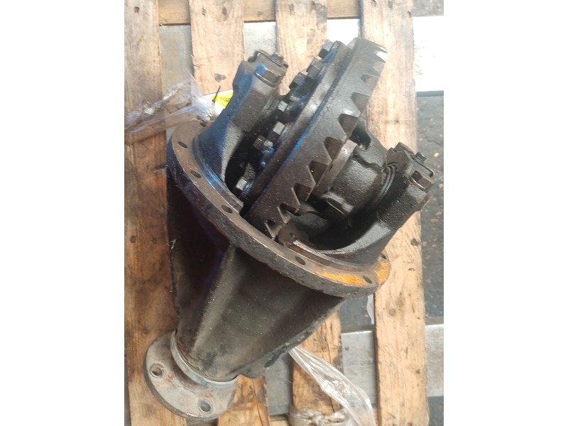 Recambio de diferencial trasero para nissan terrano ii (r20) 2.7 tdi 4wd referencia OEM IAM   
