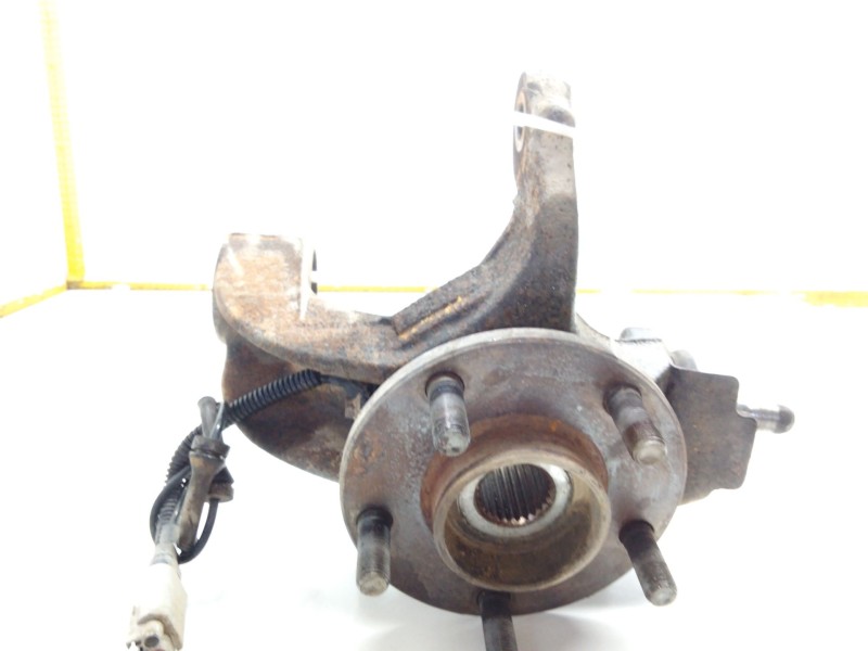 Recambio de mangueta delantera derecha para ford tourneo connect 1.8 tdci referencia OEM IAM   