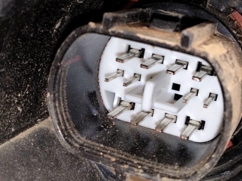 Recambio de faro izquierdo para kia xceed (cd) 1.0 t-gdi referencia OEM IAM 92101J7300  