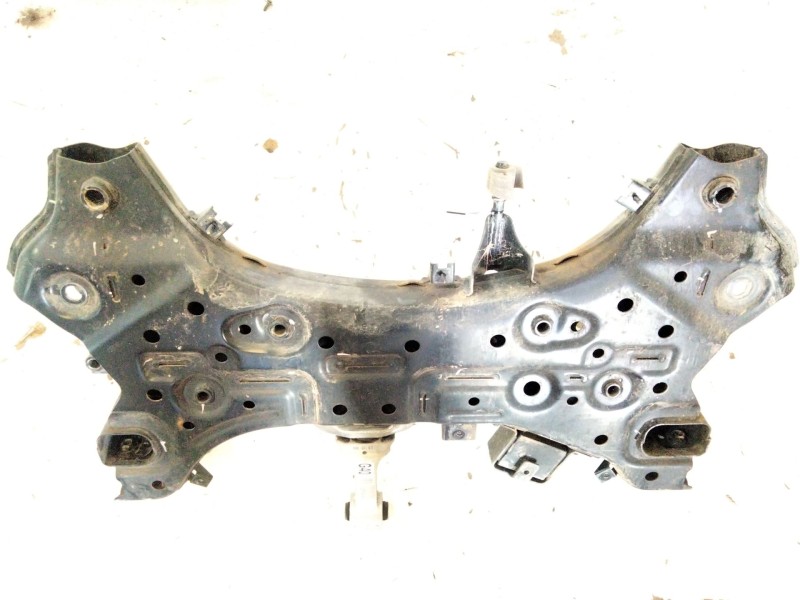 Recambio de subchasis para kia xceed (cd) 1.0 t-gdi referencia OEM IAM 62401J7AB0  