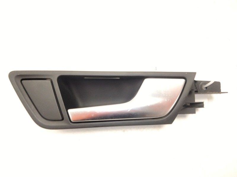 Recambio de maneta interior trasera derecha para audi q5 (8rb) 2.0 tdi quattro referencia OEM IAM 8R0839020  