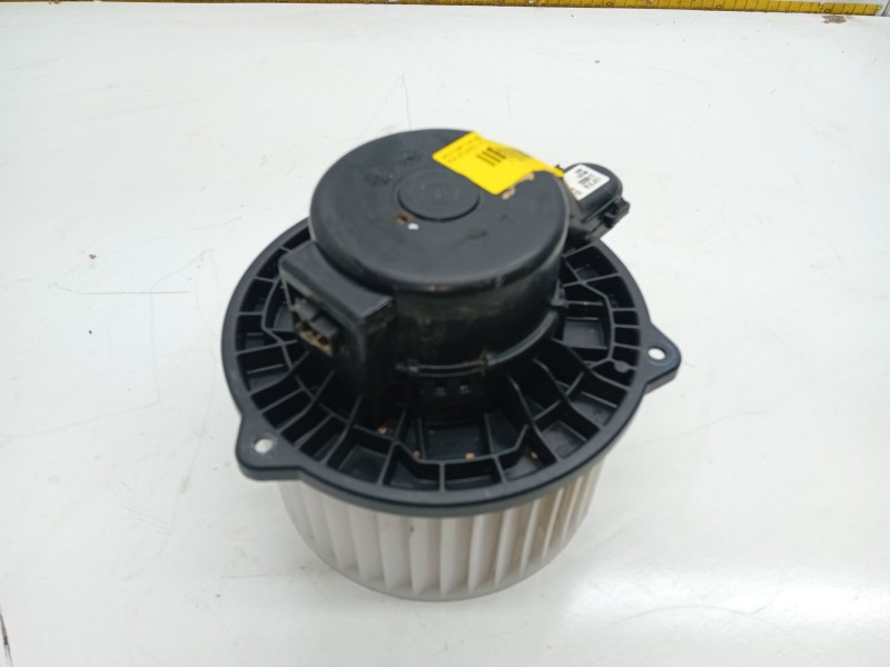 Recambio de motor calefaccion para kia xceed (cd) 1.0 t-gdi referencia OEM IAM EB1D1NXJAA  