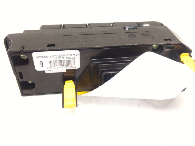 Recambio de mando multifuncion para kia xceed (cd) 1.0 t-gdi referencia OEM IAM 93700J7270  