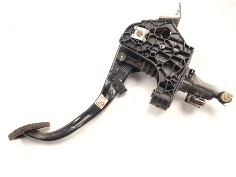 Recambio de pedal embrague para kia xceed (cd) 1.0 t-gdi referencia OEM IAM 32802J7TC0KB  