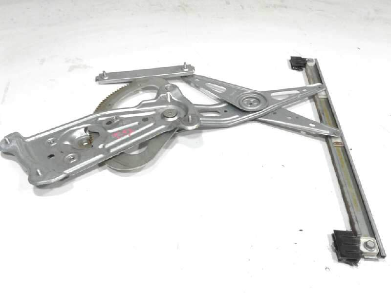Recambio de elevalunas trasero derecho para renault scenic iii 1.4 tce referencia OEM IAM 910585103  