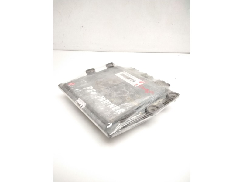 Recambio de centralita motor uce para peugeot partner (s2) combi plus referencia OEM IAM 5WS40155CT SW9657662380 HW9647423380