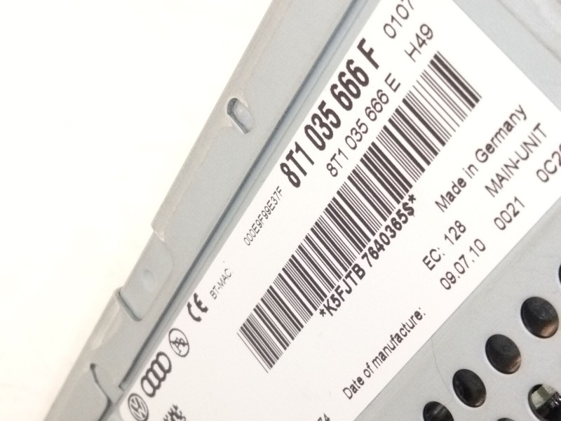 Recambio de sistema audio / radio cd para audi q5 (8rb) 2.0 tdi quattro referencia OEM IAM 8T1035666  