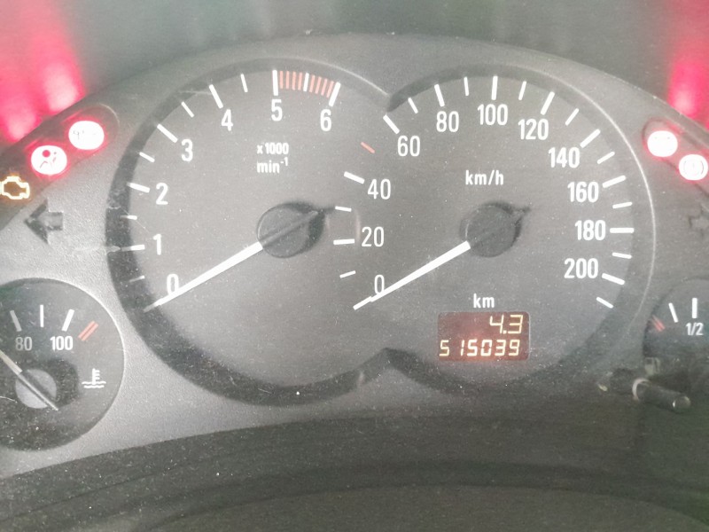 opel combo tour del año 2004