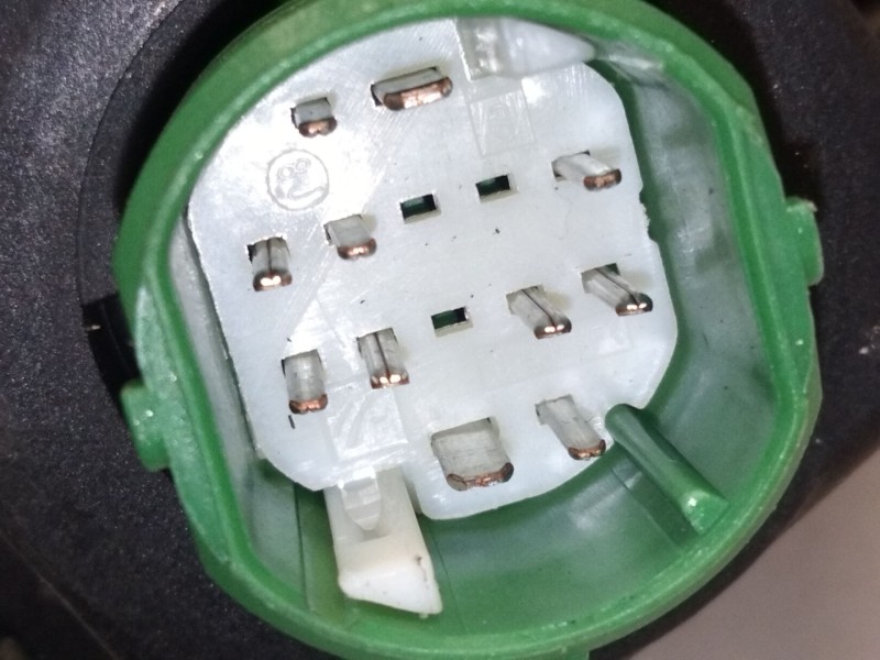 Recambio de faro izquierdo para alfa romeo giulietta (940_) 1.4 tb (940fxa1a, 940fxt1a) referencia OEM IAM 00505530770  