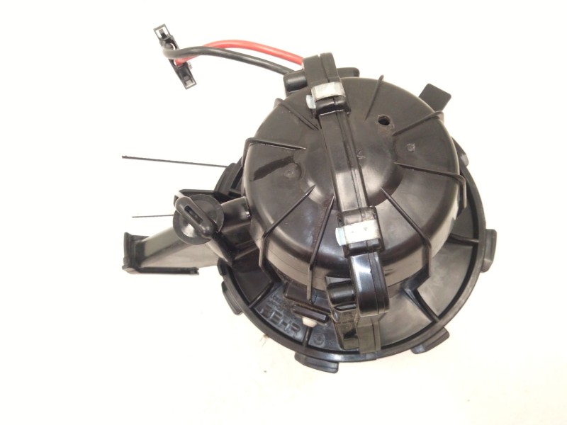 Recambio de motor calefaccion para audi q5 (8rb) 2.0 tdi quattro referencia OEM IAM 8K1820021C  