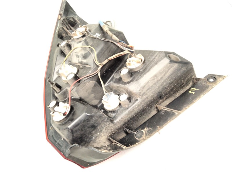 Recambio de piloto trasero izquierdo para chevrolet aveo / kalos hatchback (t200) 1.4 16v referencia OEM IAM   