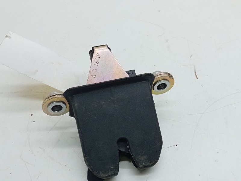 Recambio de cerradura maletero / porton para skoda octavia berlina (1z3) elegance referencia OEM IAM 1Z5827501D  