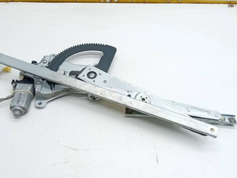 Recambio de elevalunas delantero derecho para chevrolet aveo / kalos hatchback (t200) 1.4 16v referencia OEM IAM 96652142  