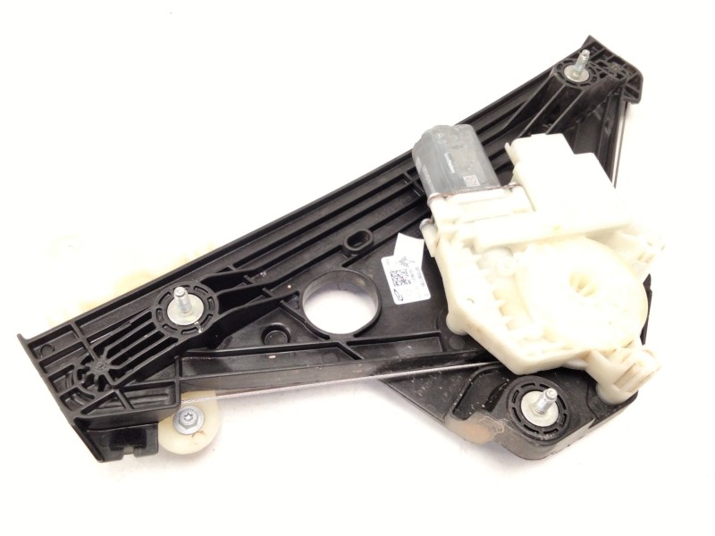 Recambio de elevalunas trasero derecho para renault clio v (b7_) 1.5 blue dci 100 (b7ad) referencia OEM IAM 827209773R  