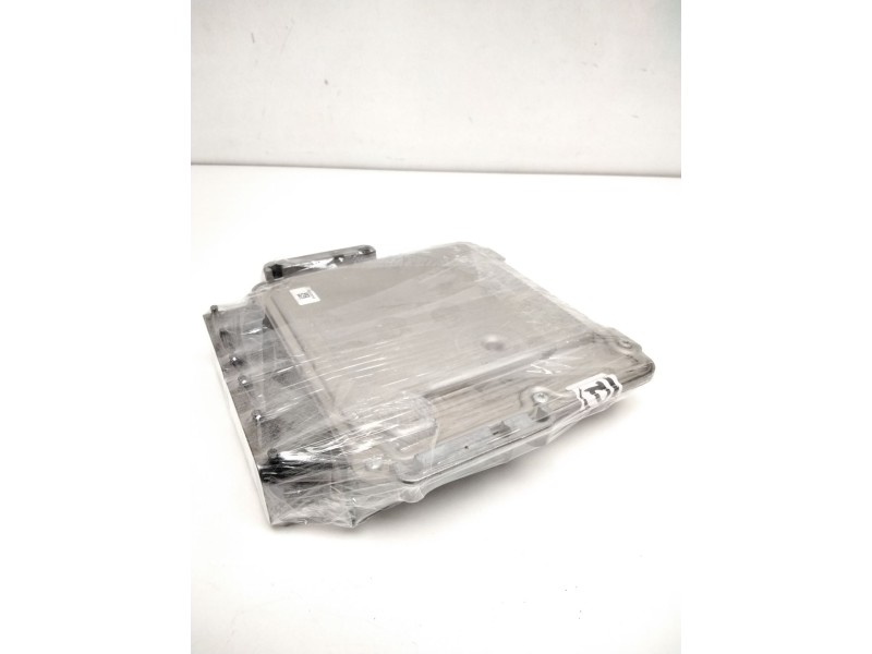 Recambio de centralita motor uce para kia venga drive referencia OEM IAM 0281031968 391502A260 