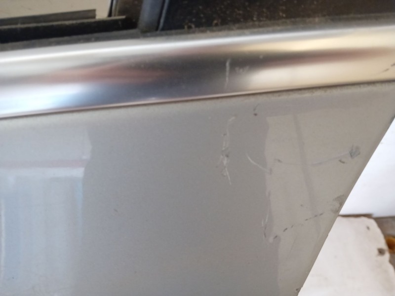 Recambio de puerta delantera izquierda para bmw x3 (e83) 2.0 d referencia OEM IAM   