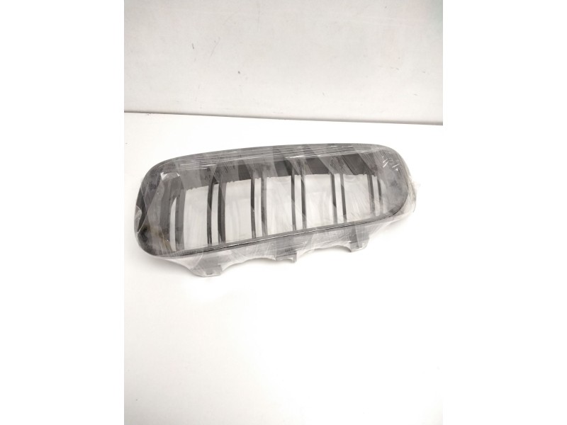 Recambio de rejilla delantera para bmw serie 3 gran turismo (f34) 320d referencia OEM IAM 51712410147 KM07041/42 
