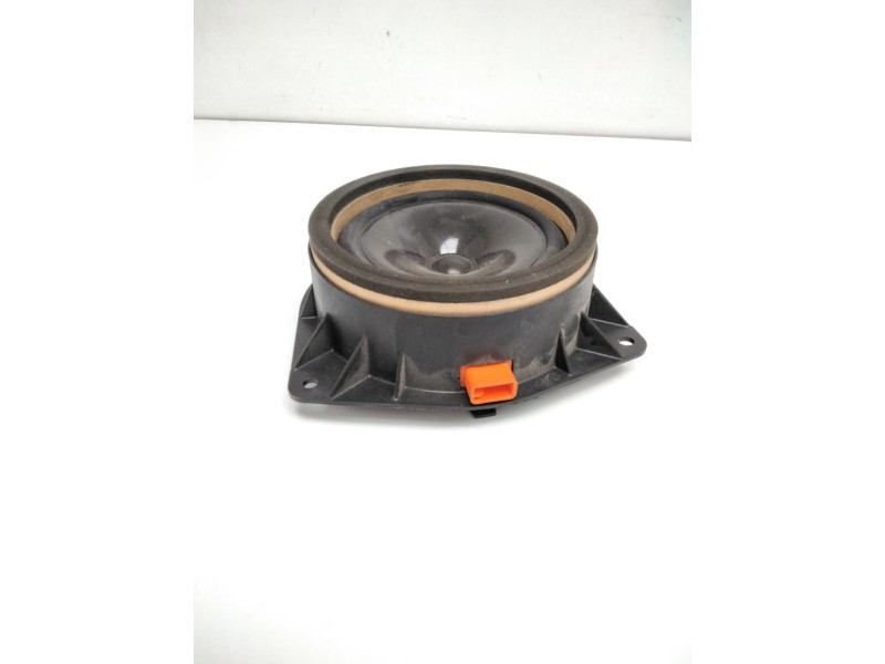 Recambio de altavoz para lexus rx300 (mcu15) luxury referencia OEM IAM 8616048050  TRASERO DERECHO
