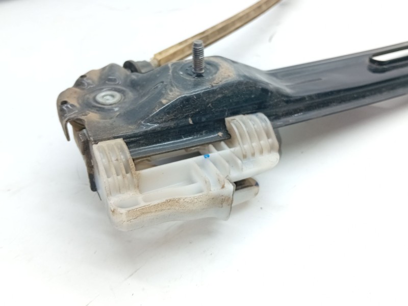 Recambio de elevalunas delantero derecho para bmw x3 (e83) 2.0 d referencia OEM IAM 7205852407  