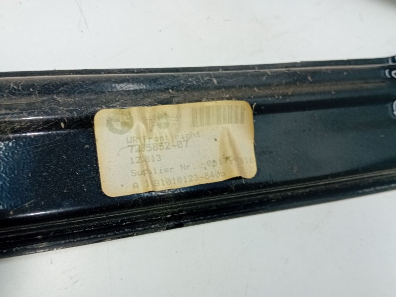 Recambio de elevalunas delantero derecho para bmw x3 (e83) 2.0 d referencia OEM IAM 7205852407  
