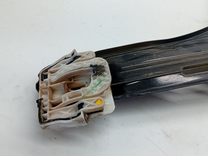 Recambio de elevalunas delantero derecho para bmw x3 (e83) 2.0 d referencia OEM IAM 7205852407  