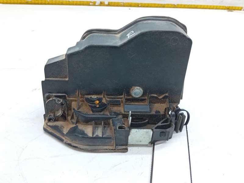 Recambio de cerradura puerta trasera derecha para bmw x3 (e83) 2.0 d referencia OEM IAM 7229460  