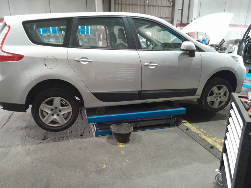 renault grand scénic iii (jz0/1_) del año 2016