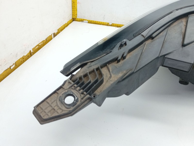 Recambio de faro izquierdo para land rover range rover velar (l560) 2.0 d240 sd4 4x4 referencia OEM IAM J8A213WV030EG  